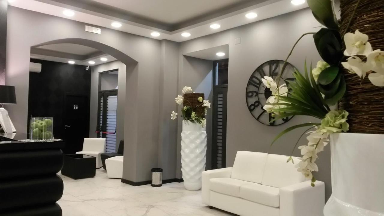 Sweet Central Hotel Caserta Luaran gambar