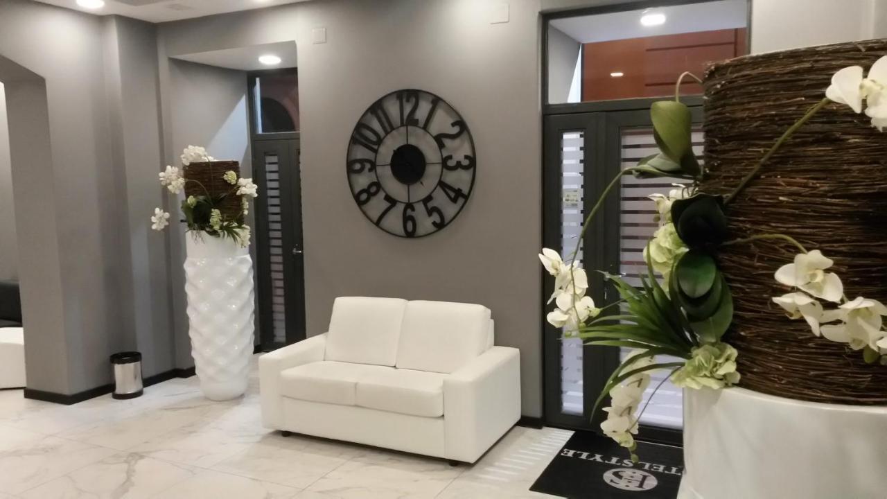 Sweet Central Hotel Caserta Luaran gambar