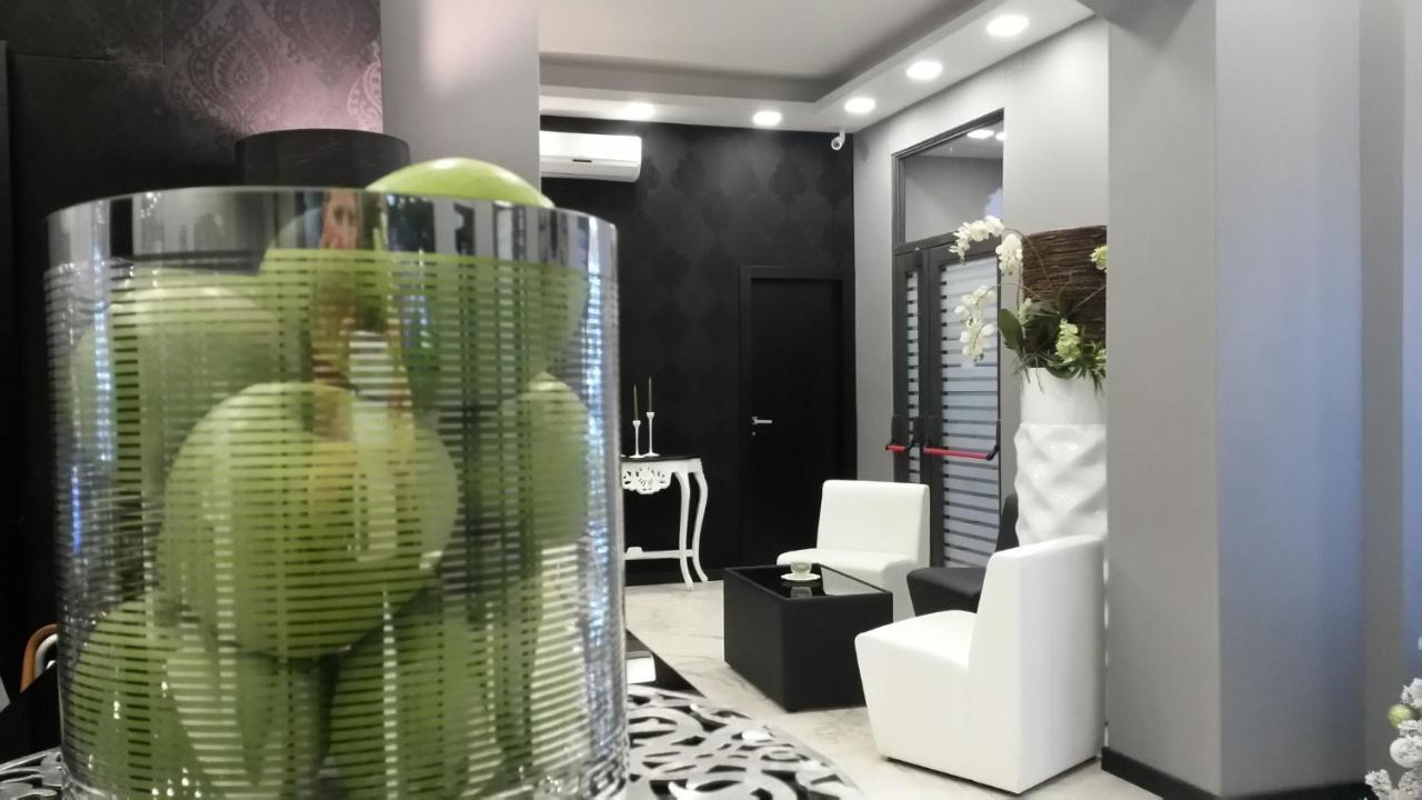 Sweet Central Hotel Caserta Luaran gambar