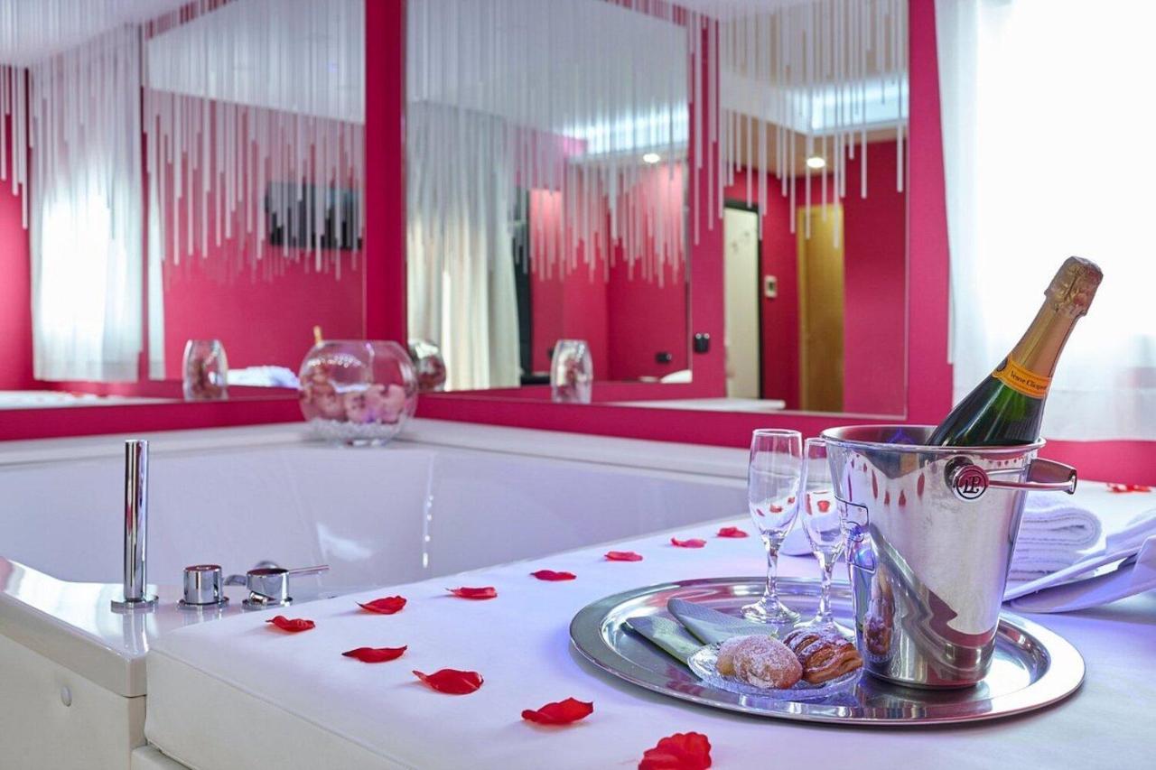 Sweet Central Hotel Caserta Luaran gambar