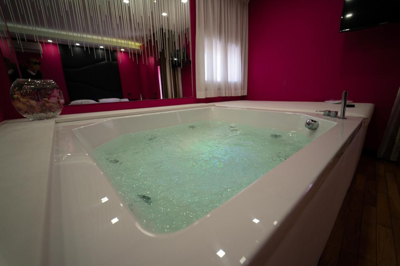 Sweet Central Hotel Caserta Luaran gambar