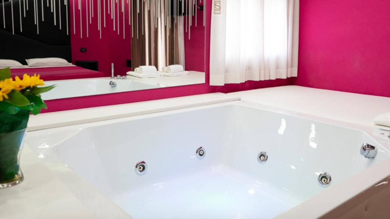 Sweet Central Hotel Caserta Luaran gambar