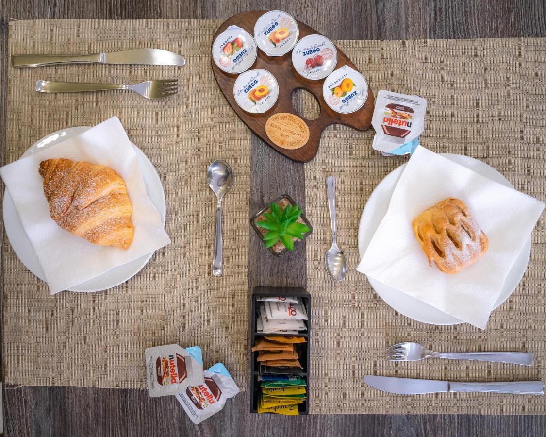 Sweet Central Hotel Caserta Luaran gambar